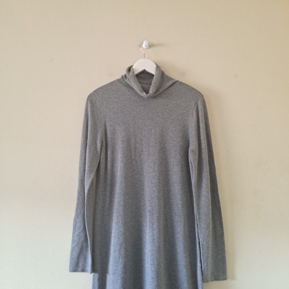 J. Jill Grey Long Sleeve Knit Turtle Neck Knee / Midi Length Sweater Dress - M - Picture 2 of 9